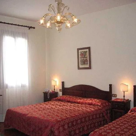 Szálloda Tivoli