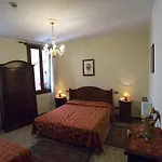 Tivoli Hotel